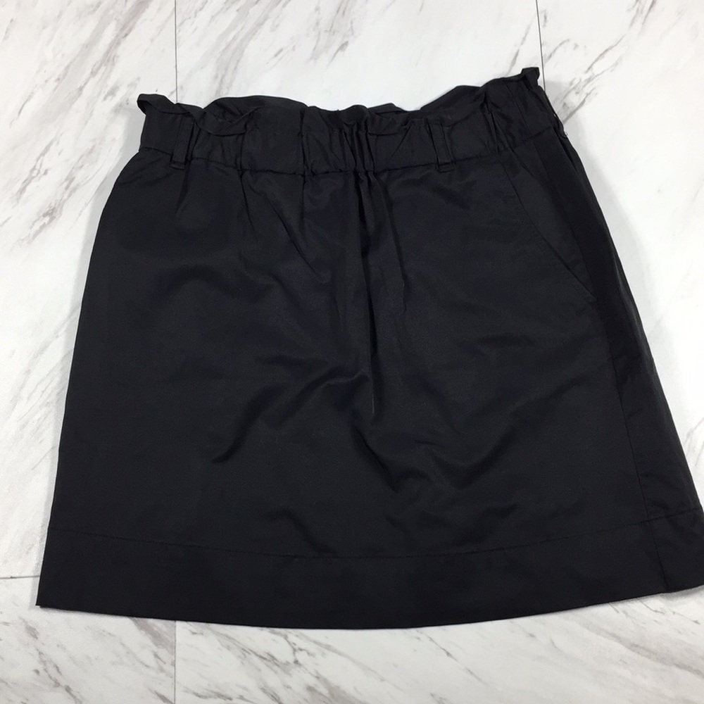 ⭐️ 2P BANANA REPUBLIC BLACK MINI SKIRT